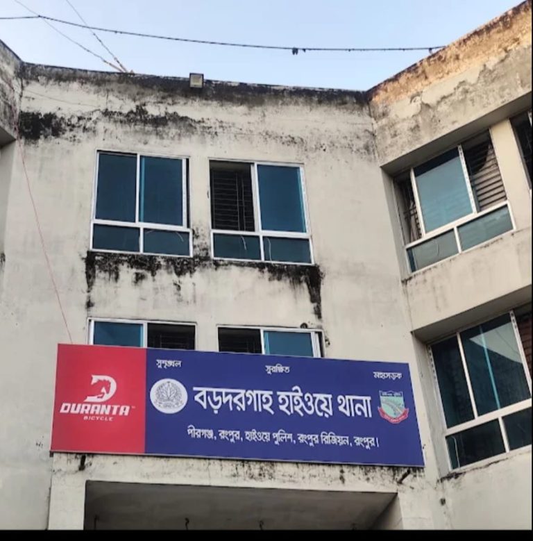 বড়ো দরগাহ হাইওয়ে পুলিশের জোরালো ভূমিকায় নিরাপদ সড়ক,স্বস্তিতে যাত্রীরা