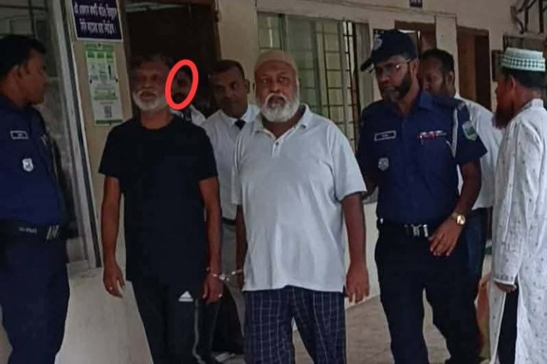 ভাঙ্গুড়ার সাবেক এমপিপুত্র গোলাম হাসনাইন রাসেল সহযোগীসহ গ্রেপ্তার