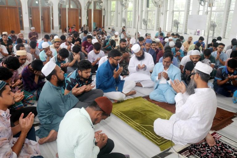 গোবিপ্রবিতে ধর্মীয় ভাবগাম্ভীর্যে ঈদে মিলাদুন্নবী (সা.) পালিত