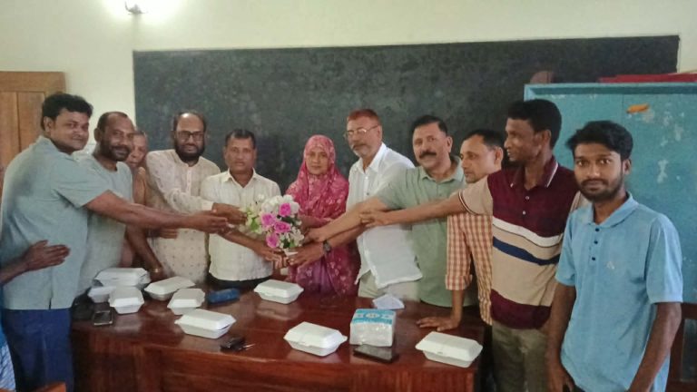 বড়াইগ্রামে বিদ্যালয়ের এডহক কমিটির পরিচিত সভা অনুষ্ঠিত
