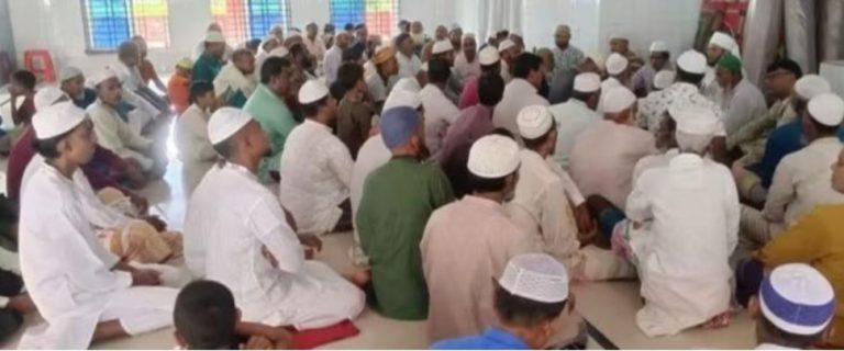 লালপুরে সমাজকল্যাণ প্রতিমন্ত্রীর সুস্থতা কামনায় দোয়া মাহফিল