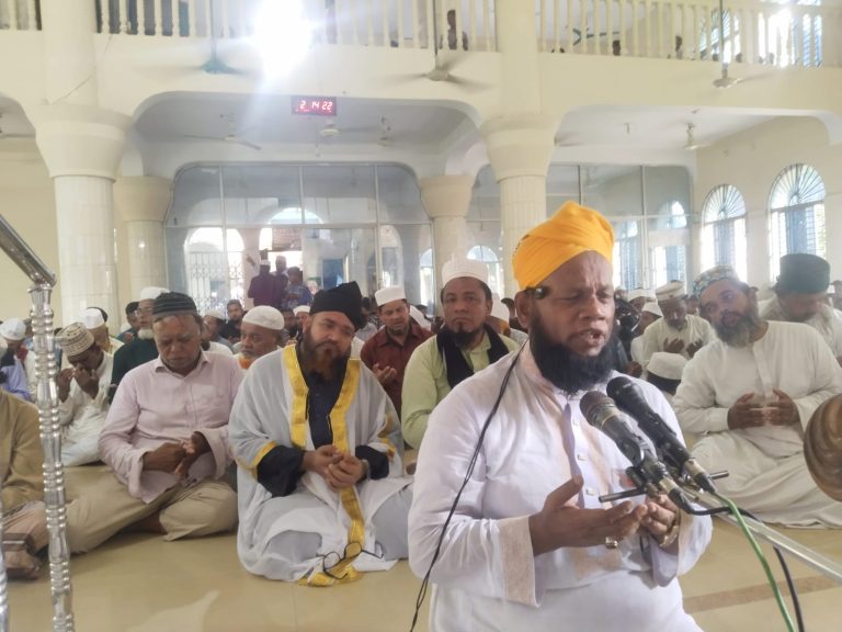 ৩০ দিনব্যাপী ঈদে মিলাদুন্নবী মাহফিলের সমাপনী
