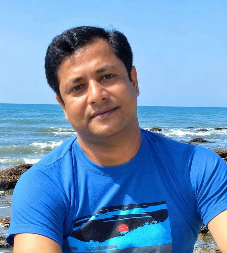 আর কত ‘পুলক’ হারালে জাগবে গণমাধ্যমের বিবেক? অনিশ্চিত চাকরি এবং রাষ্ট্র-মালিকপক্ষের দায়!