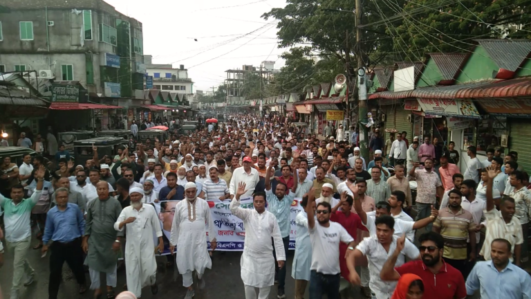 মাদারীপুরের শিবচরে বর্ণাঢ্য আয়োজনে বিএনপির ৪৮তম প্রতিষ্ঠাবার্ষিকী পালিত; দেশ পুনর্গঠনে ধৈর্য ধরার আহ্বান নেতাকর্মীদের