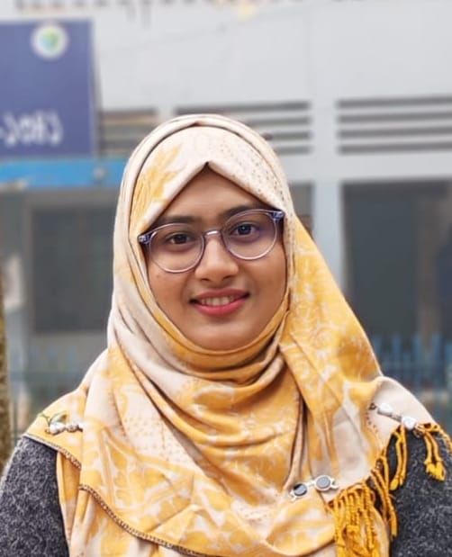 হুর-এ- তানহা তামান্না